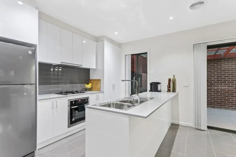 Sixth view of Homely townhouse listing, 12 Mountbatten Way, Sydenham VIC 3037