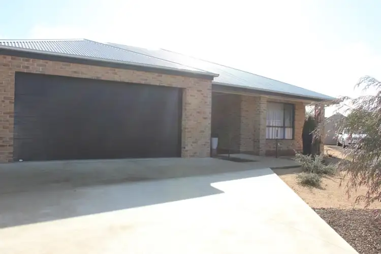 Second view of Homely house listing, 4 Endeavour Court, Nathalia VIC 3638