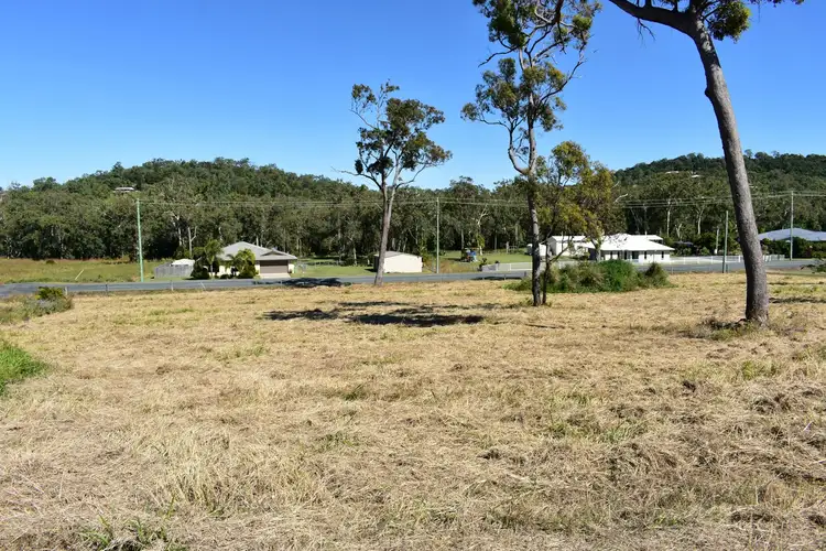 61 Panoramic Drive, Sarina QLD 4737