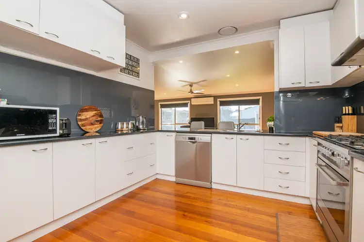 Sixth view of Homely house listing, 83 Sutcliffe Street, Shepparton VIC 3630