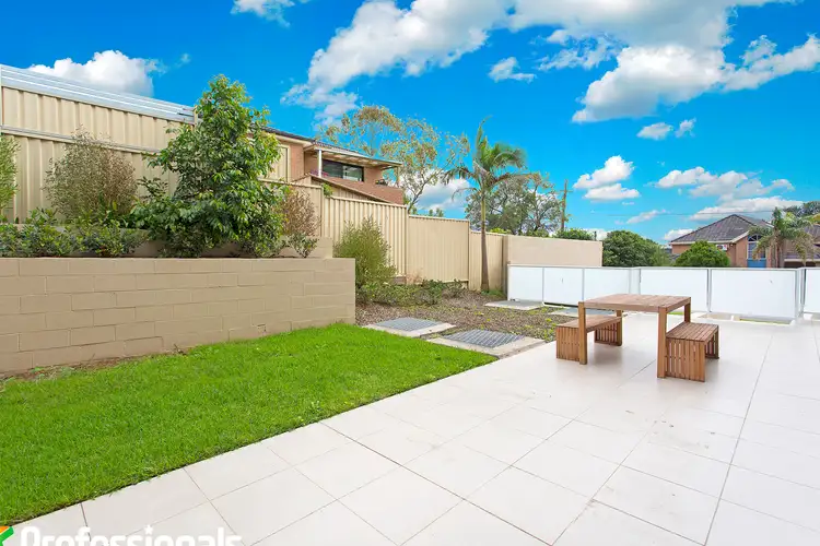 Fourth view of Homely unit listing, 1/13-17 Peake Parade, Peakhurst NSW 2210