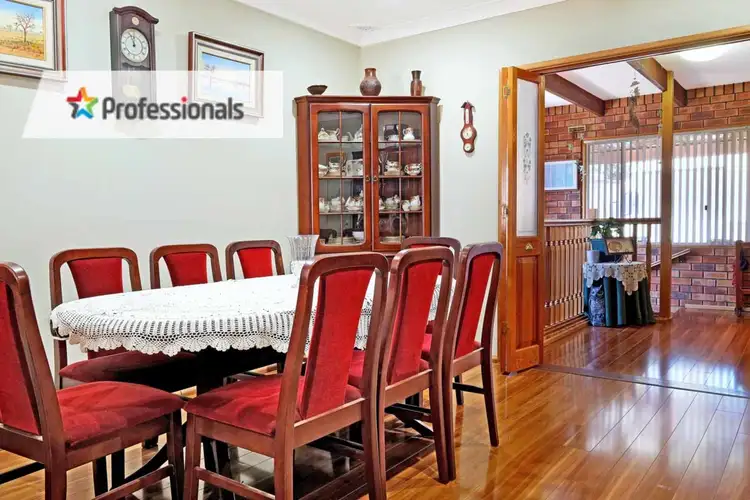Sixth view of Homely house listing, 18 Norfolk Road, Cambridge Park NSW 2747