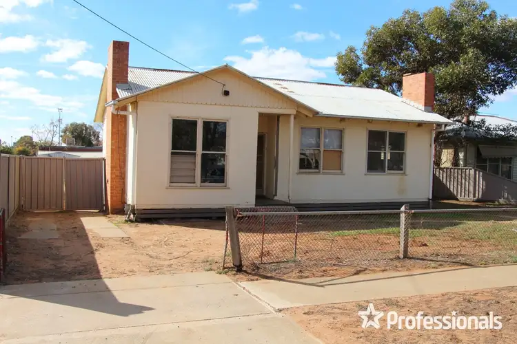 Second view of Homely house listing, 40 Thirteenth Street, Mildura VIC 3500