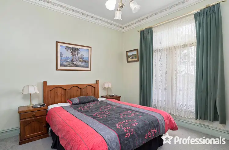 Fifth view of Homely house listing, 2 Alexandra Road, Lilydale VIC 3140