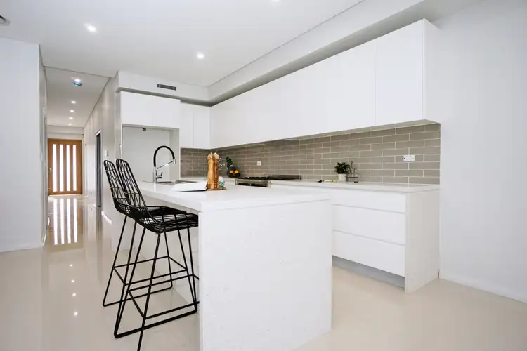 Third view of Homely semi-detached listing, 5A Louie Street, Padstow NSW 2211