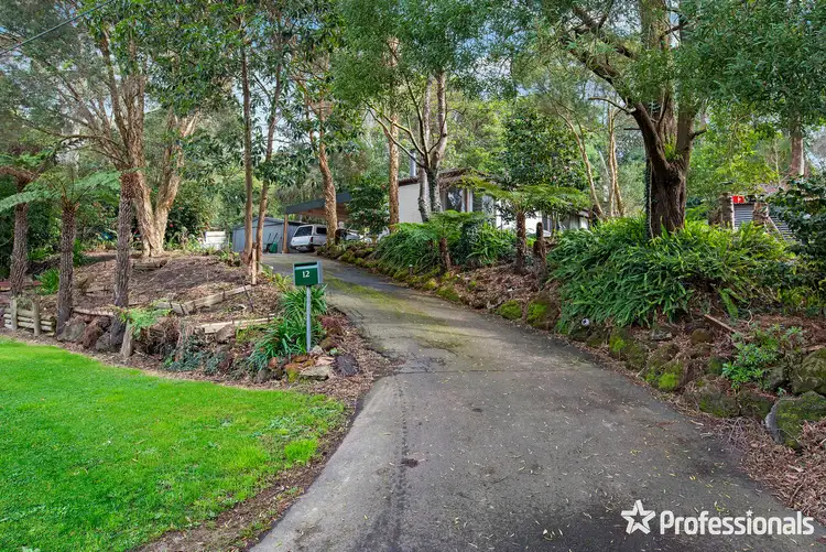 12 Falkingham Road, Mount Evelyn VIC 3796