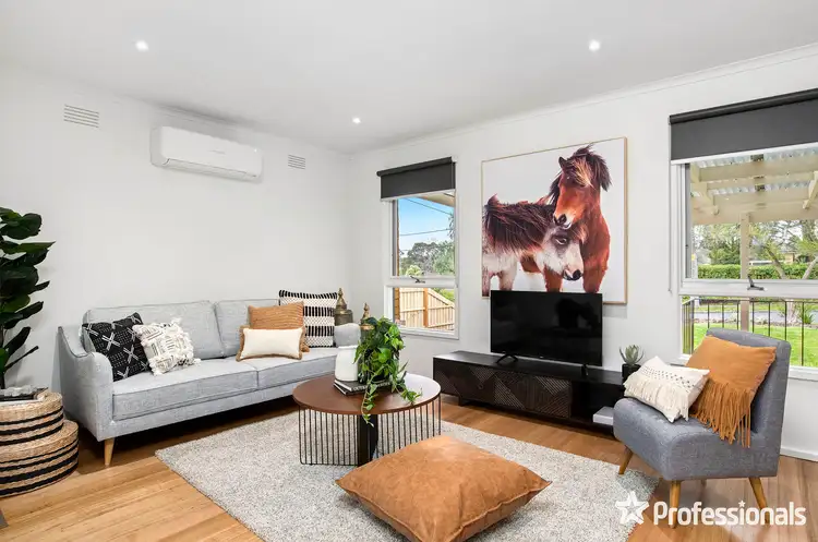 Fourth view of Homely house listing, 1/9 Dennis Court, Mooroolbark VIC 3138