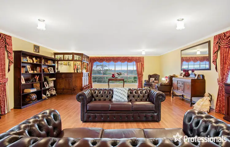 Fifth view of Homely house listing, 9 Barina Avenue, Mooroolbark VIC 3138