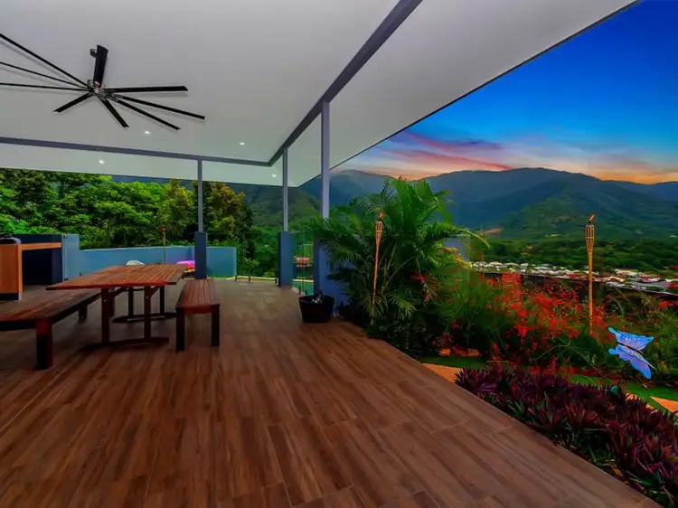 22 Lowther Close, Redlynch QLD 4870