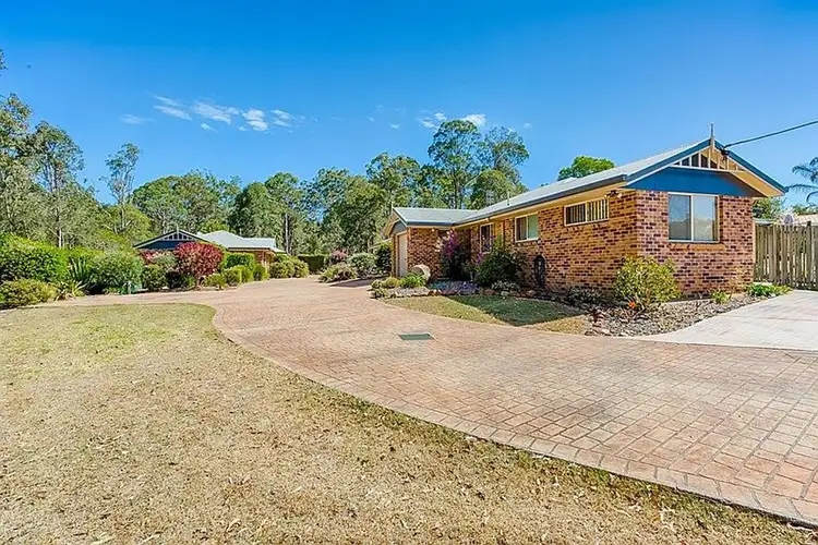 2/17 Withey Street, Southside QLD 4570