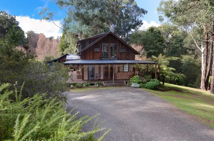 260 Hazelwood Road, East Warburton VIC 3799