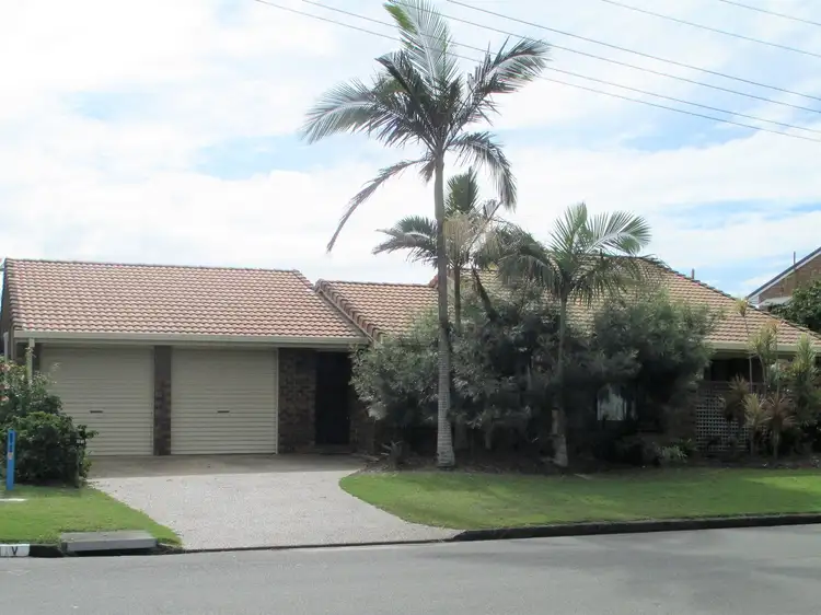 85 Fairway Avenue, Woorim QLD 4507