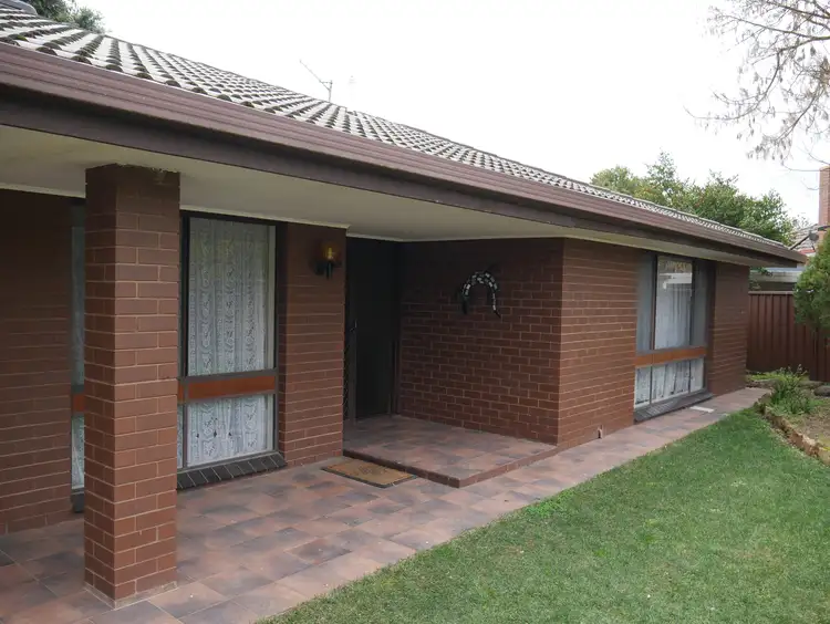 Fifth view of Homely house listing, 8 Fairway Court, Shepparton VIC 3630