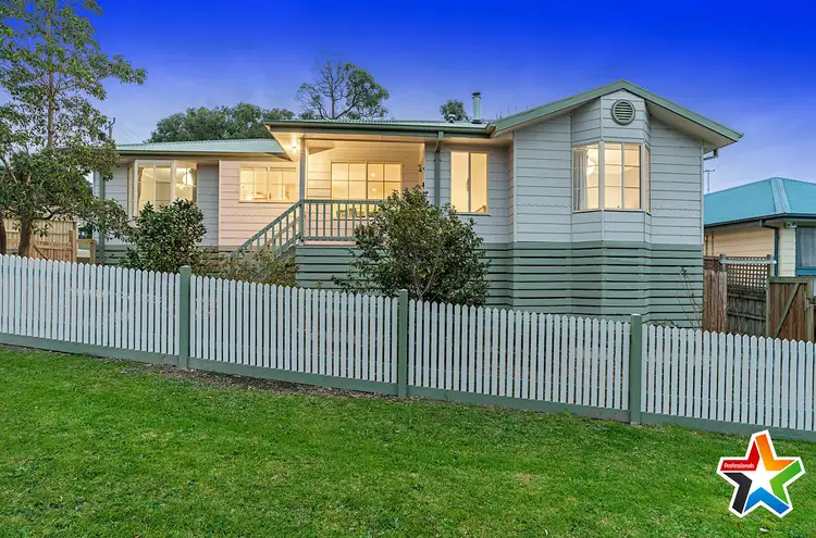 55 Fernhill Road, Mount Evelyn VIC 3796