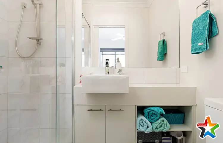 Sixth view of Homely house listing, 18 Primary Street, Mooroolbark VIC 3138