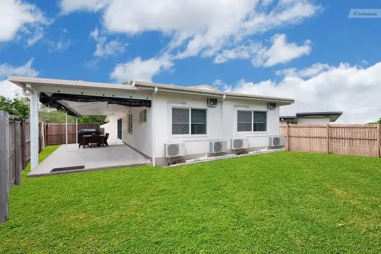 1/16 Golden Grove Drive, Bentley Park QLD 4869
