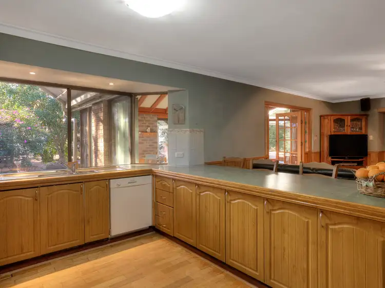 Sixth view of Homely house listing, 6 Melville Court, Helena Valley WA 6056