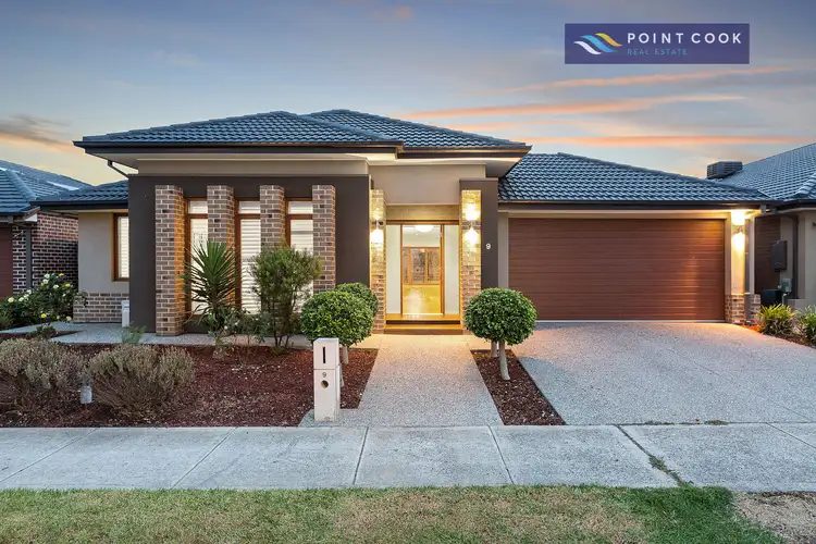 9 McWilliams Crescent, Point Cook VIC 3030