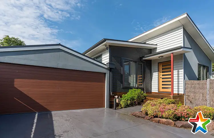 2B Gardner Parade, Mount Evelyn VIC 3796