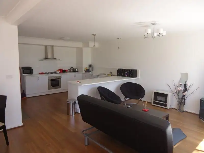 Main view of Homely townhouse listing, 4/7 Orr Drive, Armidale NSW 2350