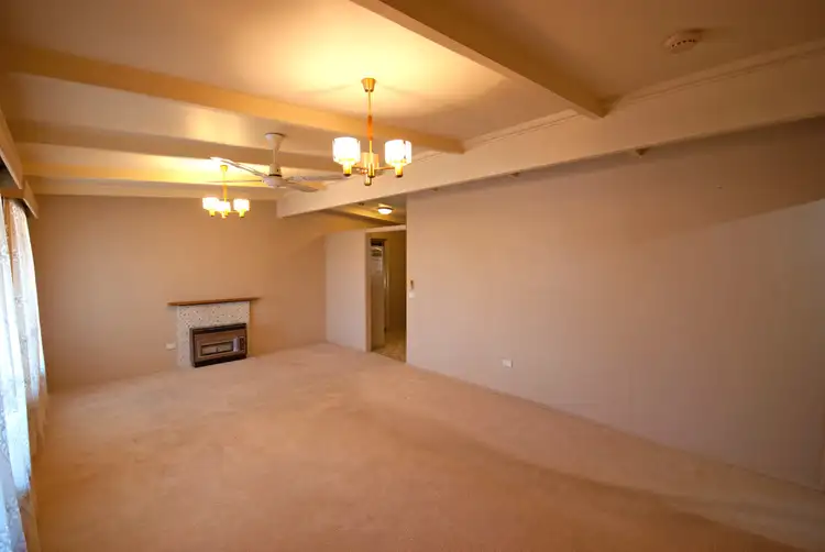 Seventh view of Homely house listing, 4 Jafer Court, Shepparton East VIC 3631