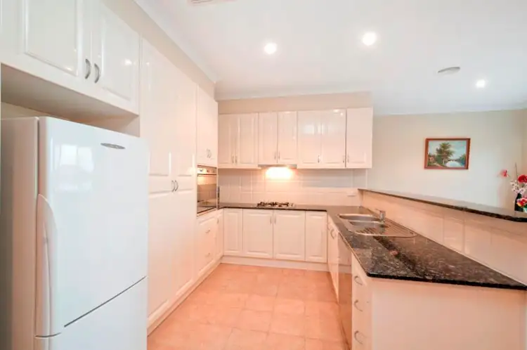 Sixth view of Homely house listing, 4/89-93 Sanctuary Lakes South Boulevard, Sanctuary Lakes VIC 3030