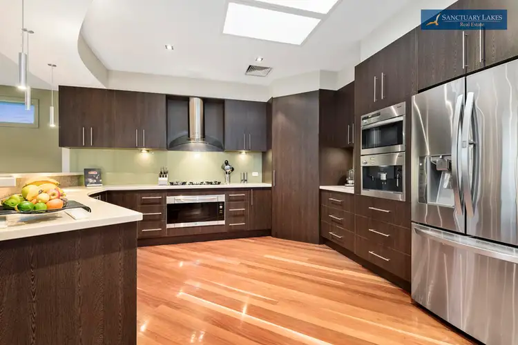 Third view of Homely house listing, 9 Woodruff Court, Sanctuary Lakes VIC 3030