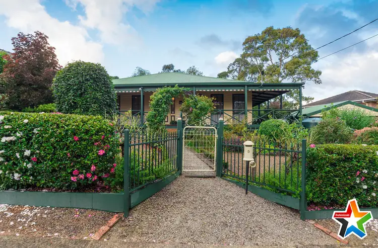 Fifth view of Homely house listing, 5 Dunrossil Drive, Kilsyth VIC 3137