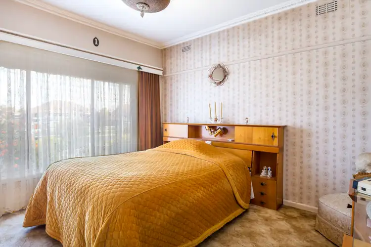 Fourth view of Homely house listing, 6 Marsden Avenue, Pascoe Vale South VIC 3044