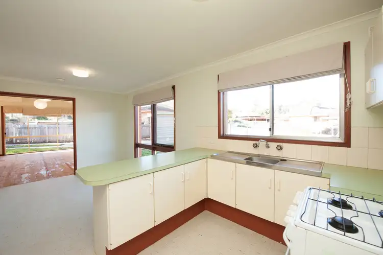 Second view of Homely house listing, 2 Conmurra Way, Springdale Heights NSW 2641