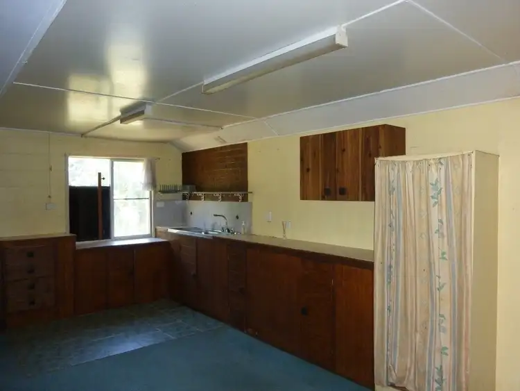 Seventh view of Homely house listing, 27 Hackett Court, Campwin Beach QLD 4737