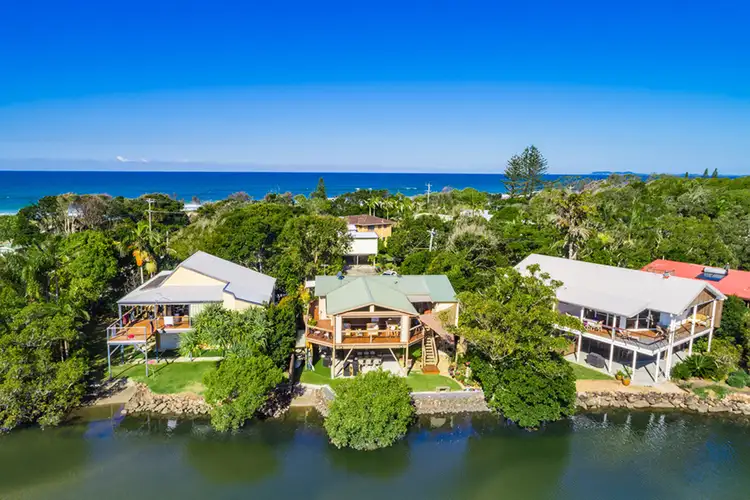 3 Pacific Street, New Brighton NSW 2483