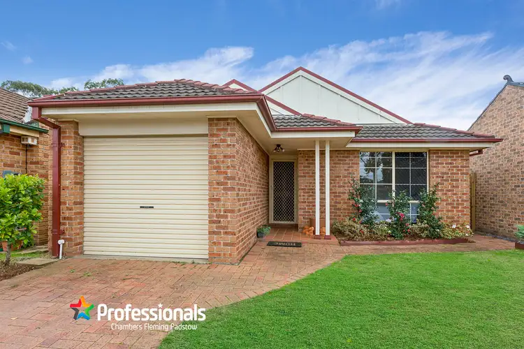 19 Paroo Court, Wattle Grove NSW 2173