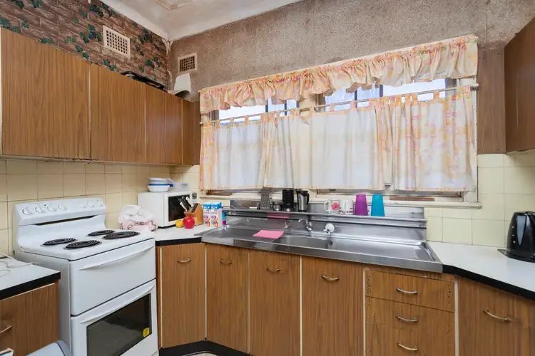 Fifth view of Homely house listing, 6 Banks Street, Padstow NSW 2211