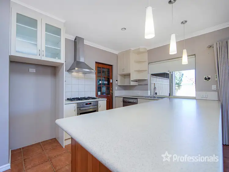 Fourth view of Homely house listing, 4 Limonite Court, Forrestfield WA 6058