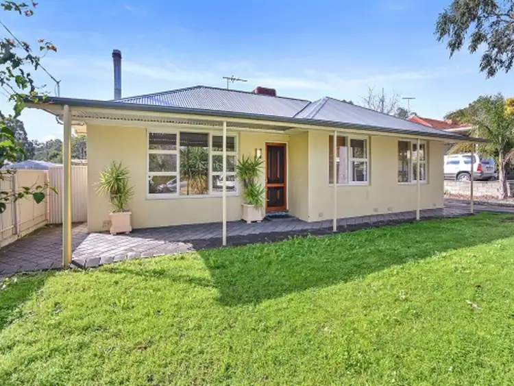 5 Argyll Crescent, Redwood Park SA 5097