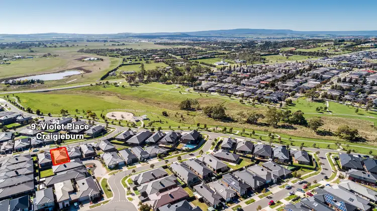 Seventh view of Homely house listing, 9 Violet Place, Craigieburn VIC 3064