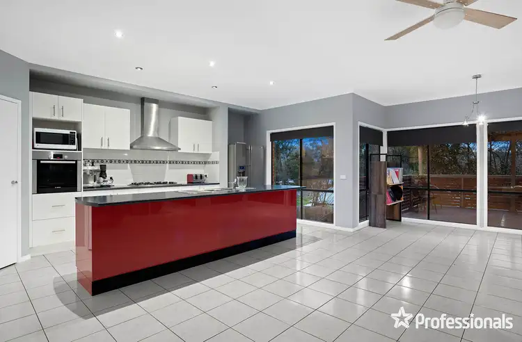 Sixth view of Homely house listing, 10 Karabec Place, Lilydale VIC 3140