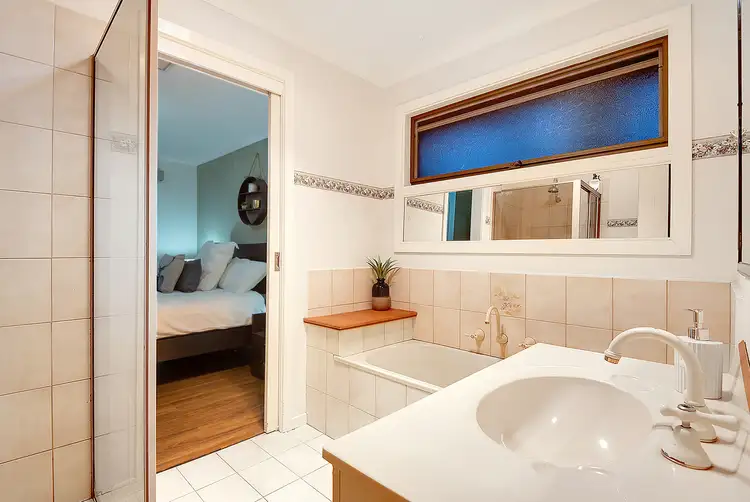 Fourth view of Homely house listing, 5 Goodrich Court, Craigieburn VIC 3064