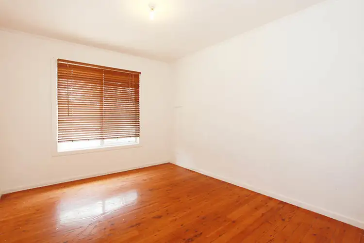 Sixth view of Homely house listing, 10 Glen Nathan Court, Mount Nathan QLD 4211