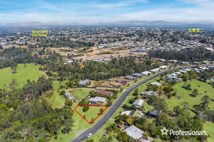 37 Barton Road, Victory Heights QLD 4570