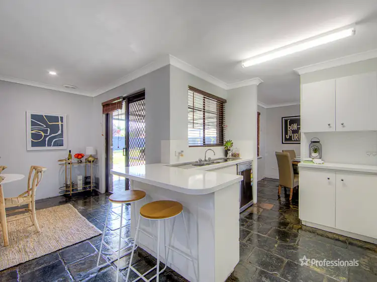 Fifth view of Homely house listing, 7 Wisteria Court, Forrestfield WA 6058