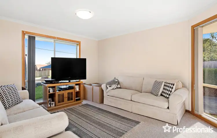 Fourth view of Homely unit listing, 1/79 Taylor Road, Mooroolbark VIC 3138