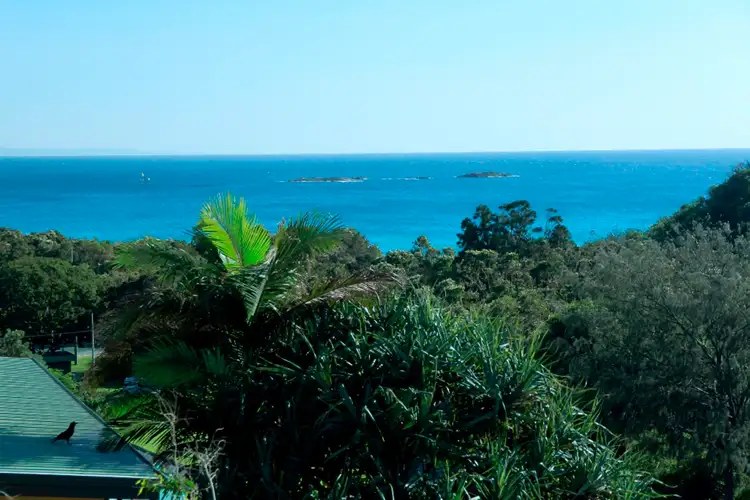 Second view of Homely house listing, 1/25 George Nothling Drive, Point Lookout QLD 4183