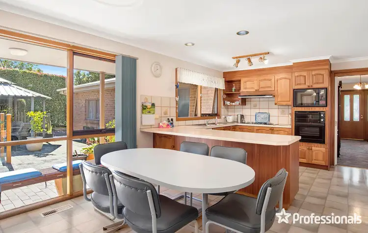 Fifth view of Homely house listing, 7 Heath Avenue, Mount Evelyn VIC 3796