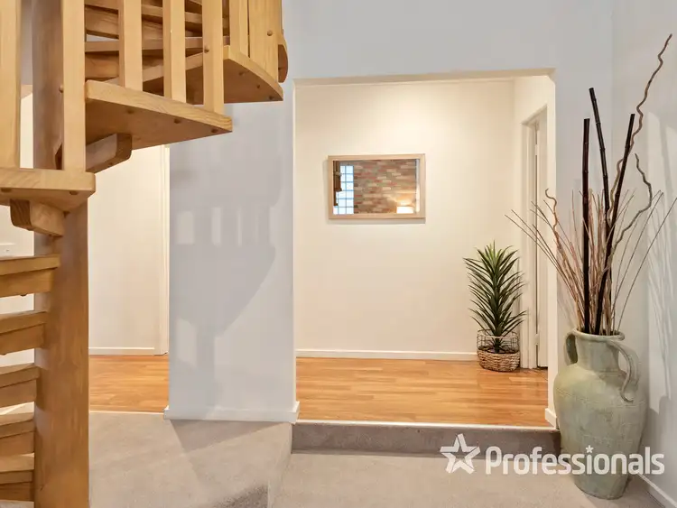 Sixth view of Homely house listing, 13 Pascoe Court, Mooroolbark VIC 3138