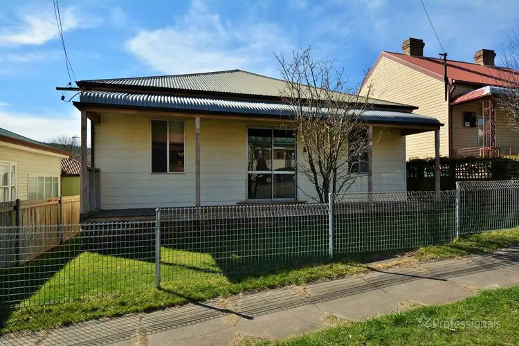 16 Lett Street, Lithgow NSW 2790