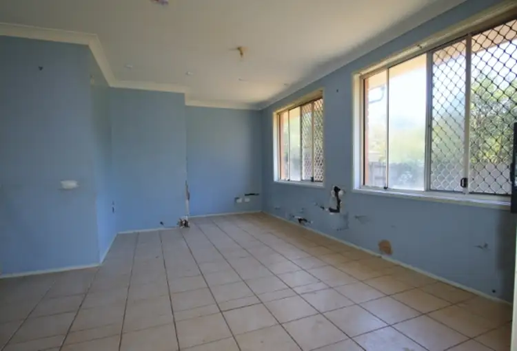 Second view of Homely house listing, 3 Emuglen Place, Ferny Grove QLD 4055