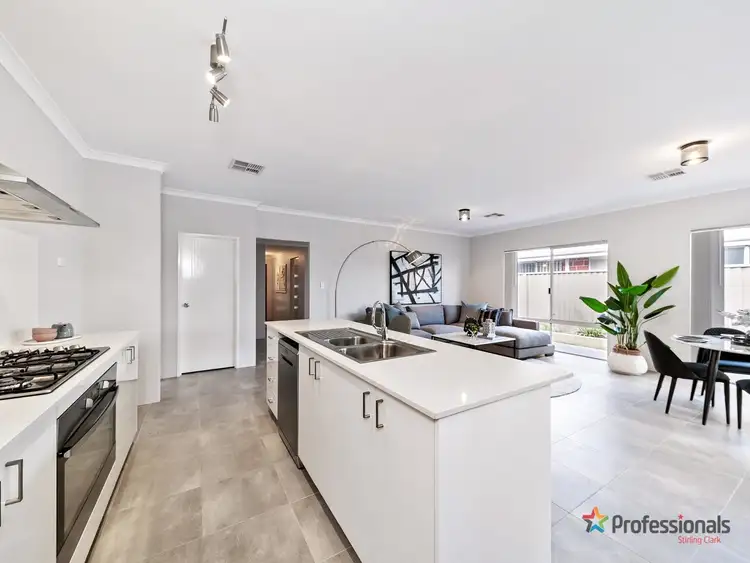 Seventh view of Homely house listing, 19 Quince Way, Forrestfield WA 6058