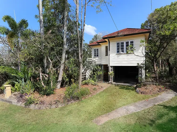 12 Howard Street, Oxley QLD 4075